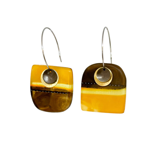 Wild things: umber and amber hoop bio-resin earrings with oxidised brass details